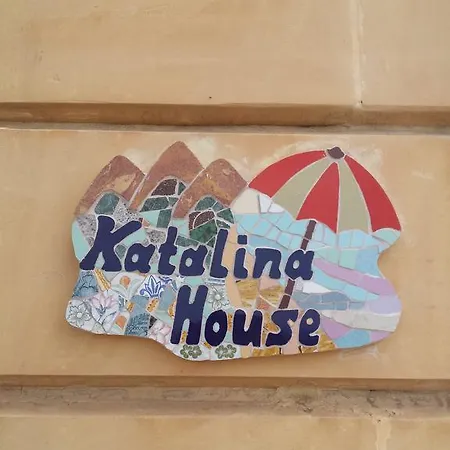 Katalina House Pensiune *